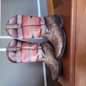 ARIAT Circuit Savanna Western Boot
